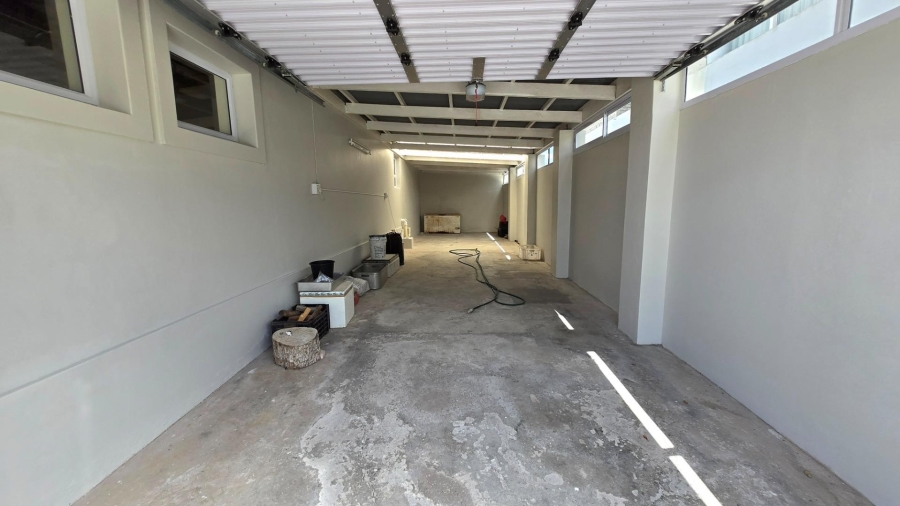 6 Bedroom Property for Sale in Franskraal Western Cape